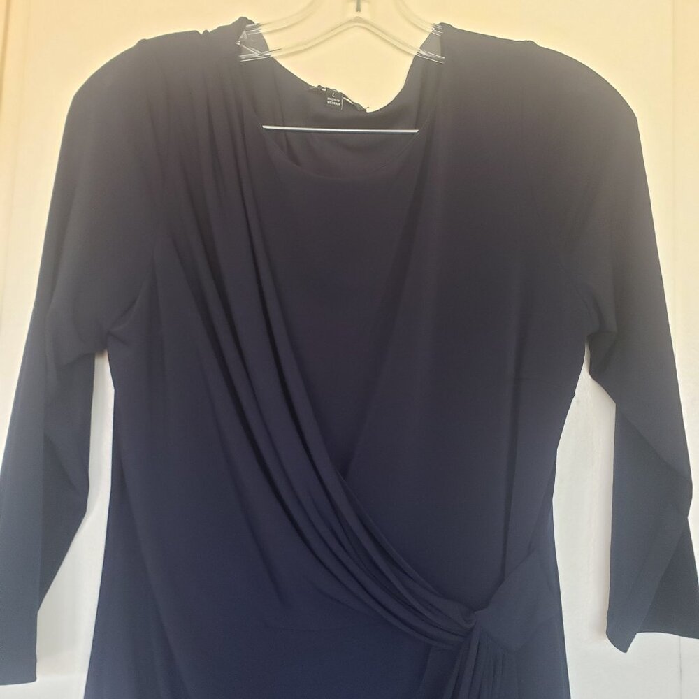 Premise Dress Long-sleeved Black or Dark Blue Size Large